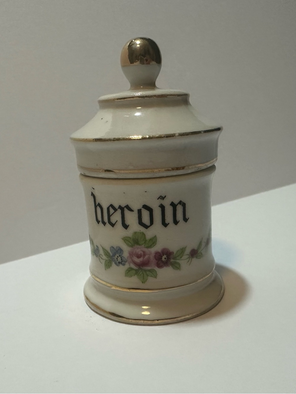 Vintage Porcelain Heroin Apothecary Pharmacy Drug Store Jar Floral 3.75